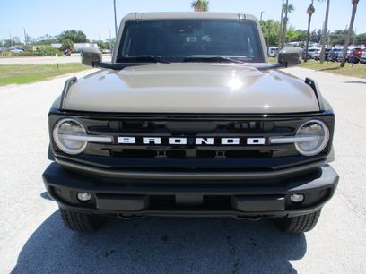 New 2025 Ford Bronco Outer Banks