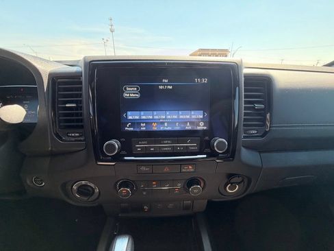 Certified 2023 Nissan Frontier SV w/ Midnight Edition Package AWD/4WD image 24