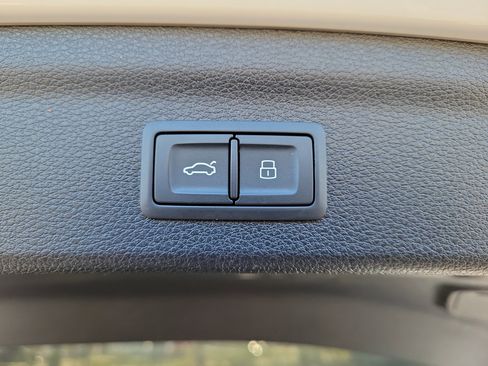 Used 2021 Audi Q3 2.0T Premium Plus w/ Premium Plus Package image 10