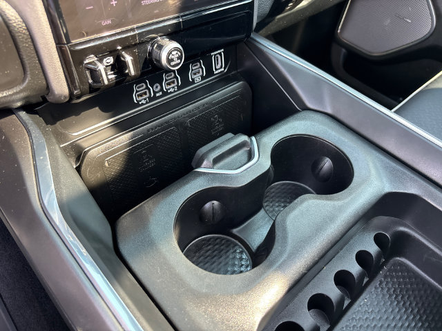 Used 2025 RAM 1500 Laramie w/ Night Edition AWD/4WD image 25