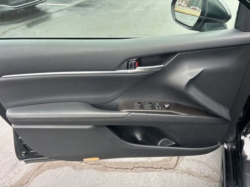 Used 2024 Toyota Camry XSE image 3