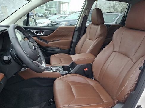 Used 2020 Subaru Forester Touring image 13