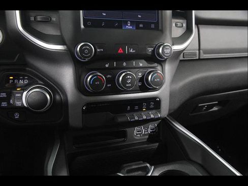 Used 2023 RAM 1500 Big Horn AWD/4WD image 15