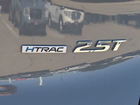 Used 2023 Hyundai Santa Fe Calligraphy AWD/4WD image 8