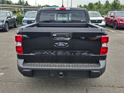 New 2026 Ford Maverick Lariat w/ Black Appearance Package AWD/4WD image 4