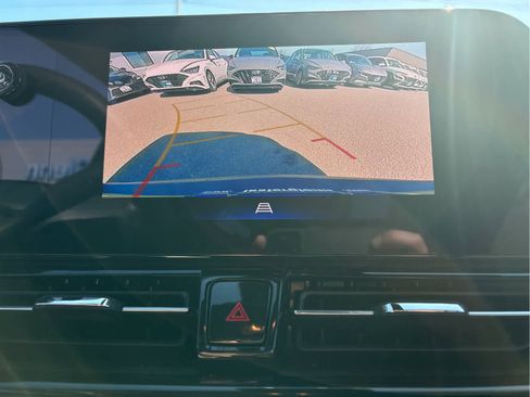 Certified 2024 Chevrolet TrailBlazer RS w/ Convenience Package AWD/4WD image 9