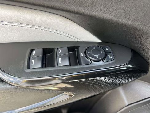 Used 2024 Chevrolet Trax LT w/ Driver Confidence Package image 18