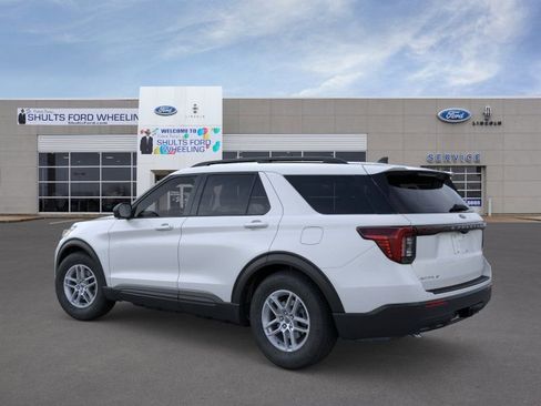 New 2026 Ford Explorer Active image 4