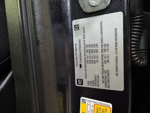 Used 2023 Chevrolet Tahoe LT w/ Luxury Package image 30