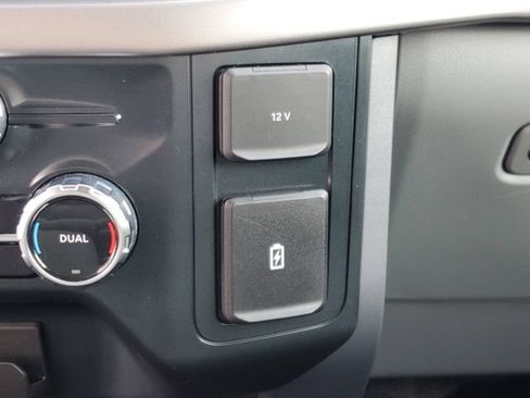 Used 2025 Ford F150 XLT w/ Equipment Group 301A Standard AWD/4WD image 27