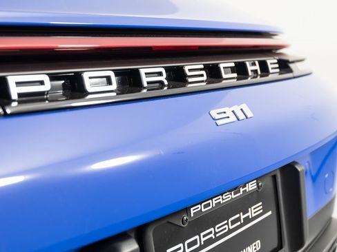 Certified 2025 Porsche 911 Carrera image 17