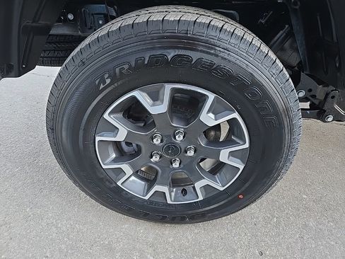 New 2026 Jeep Gladiator Sport image 29