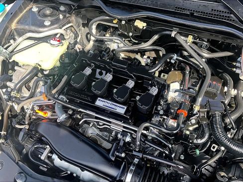 Used 2018 Honda Civic EX-L image 31