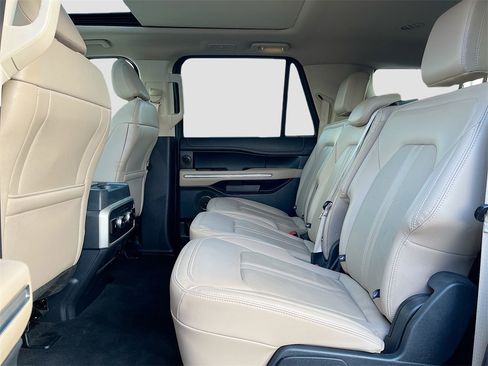 Used 2024 Ford Expedition Max Limited image 25