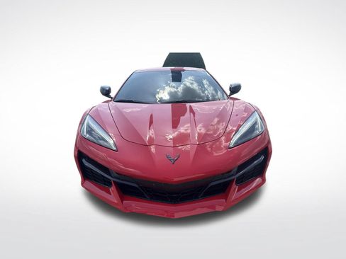Used 2024 Chevrolet Corvette Z06 RWD image 2