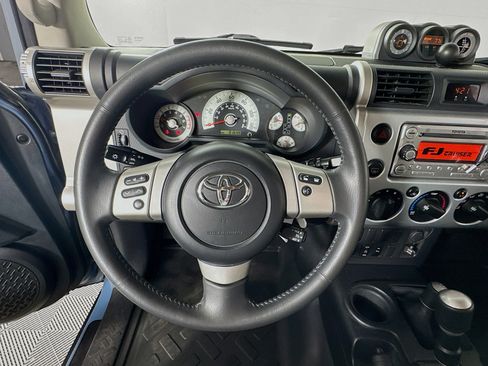 Used 2014 Toyota FJ Cruiser 4WD w/ Trail Teams Ultimate Edition image 13