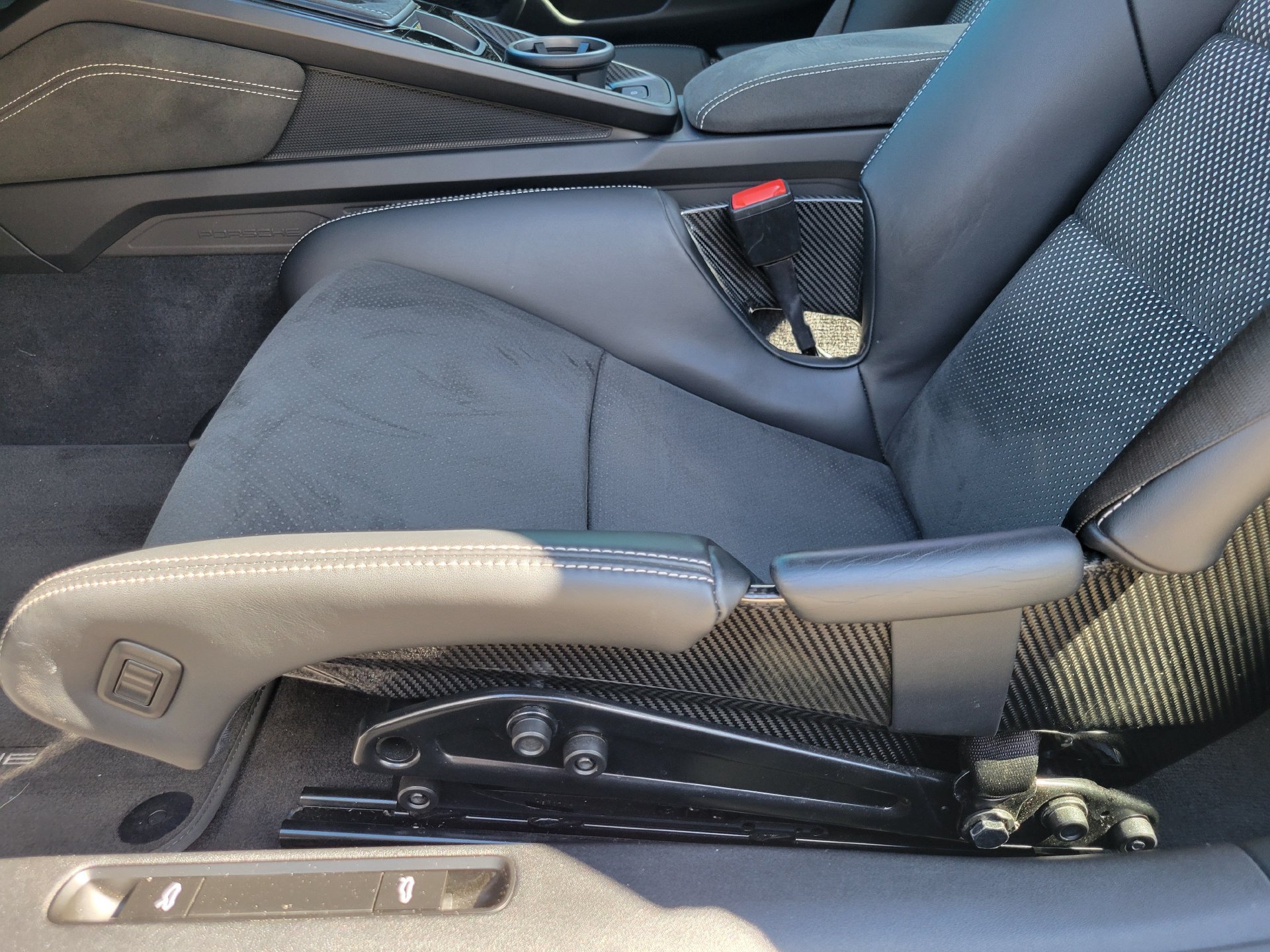 Certified 2024 Porsche 911 GT3 RS RWD image 25