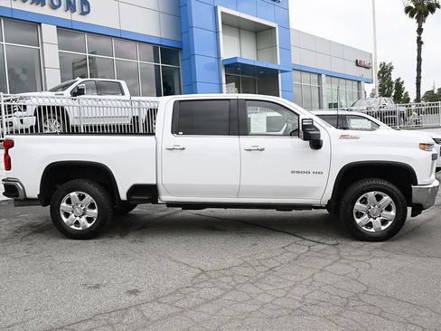 Used 2021 Chevrolet Silverado 2500 LTZ w/ LTZ Premium Package AWD/4WD image 4