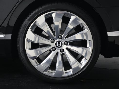 Certified 2022 Bentley Flying Spur W12 AWD/4WD image 15