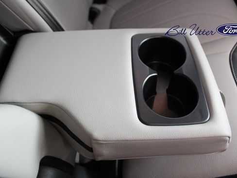 New 2026 Ford Escape SE w/ PHEV Premium Package image 10