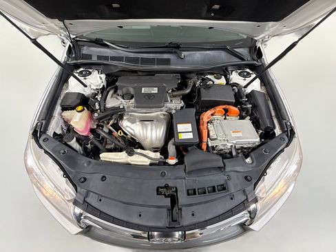 Used 2016 Toyota Camry LE image 39