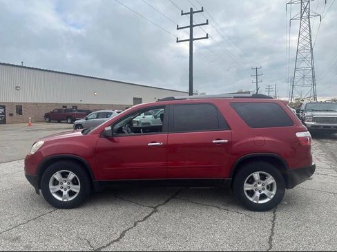 Used 2012 GMC Acadia SLE image 2