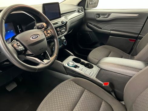 Used 2024 Ford Escape Active AWD/4WD image 15