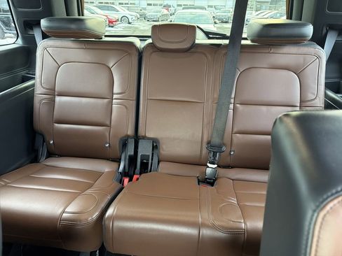 Certified 2024 Lincoln Navigator Reserve image 19