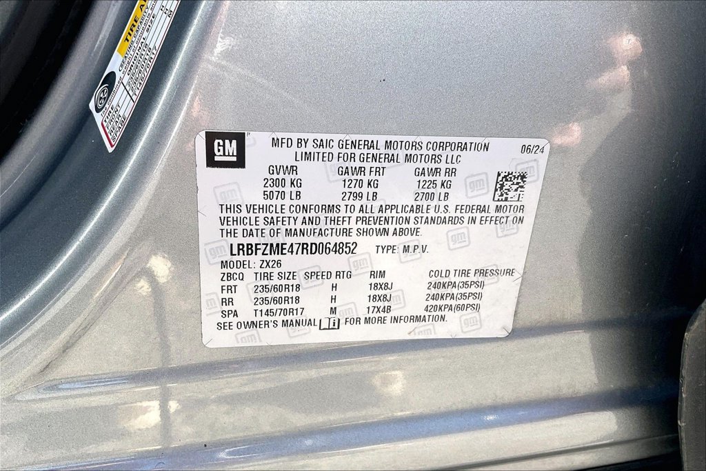 Used 2024 Buick Envision Preferred AWD/4WD image 18