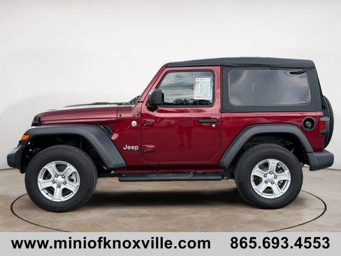Used 2021 Jeep Wrangler Sport AWD/4WD image 6