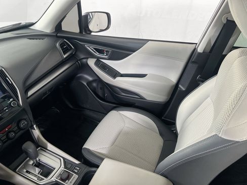 Used 2023 Subaru Forester Premium image 23