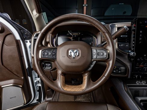 Used 2026 RAM 2500 Limited image 18