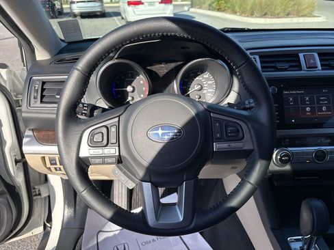Used 2015 Subaru Outback 2.5i Limited image 11