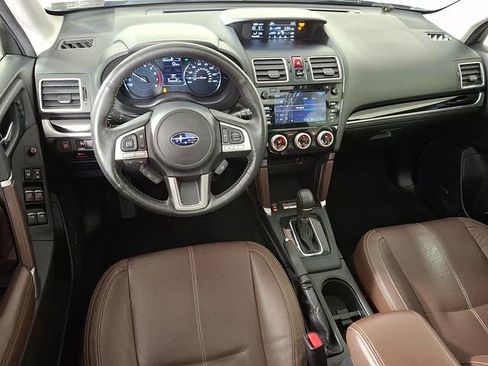 Used 2018 Subaru Forester 2.5i Touring image 2