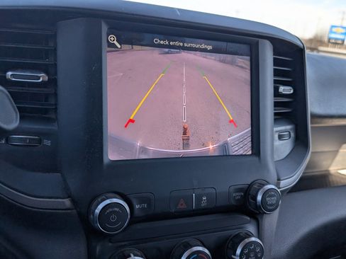 Used 2020 RAM 3500 Tradesman image 11