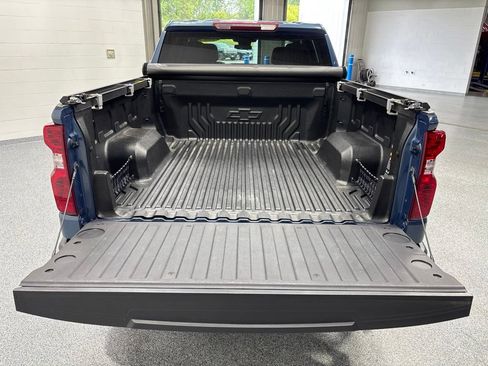Used 2024 Chevrolet Silverado 1500 LT AWD/4WD image 36