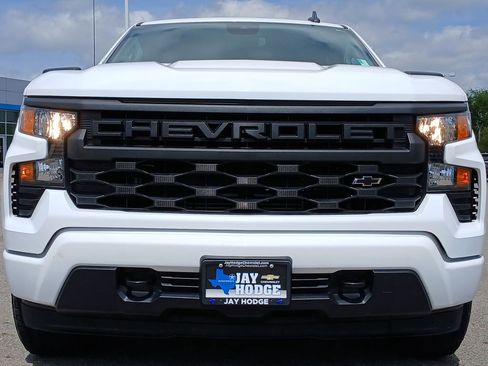 Used 2024 Chevrolet Silverado 1500 Custom w/ Turbomax Blackout Package image 32