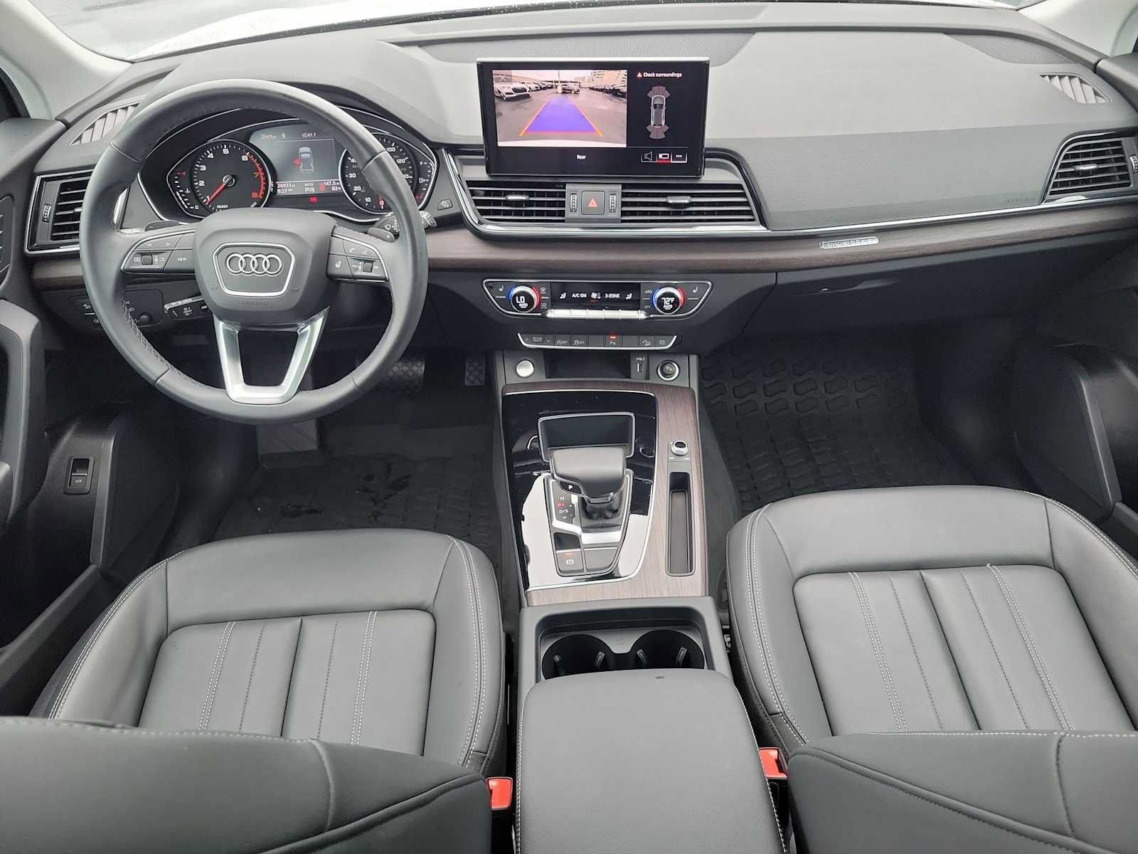 Certified 2023 Audi Q5 2.0T Premium w/ Convenience Package AWD/4WD image 3