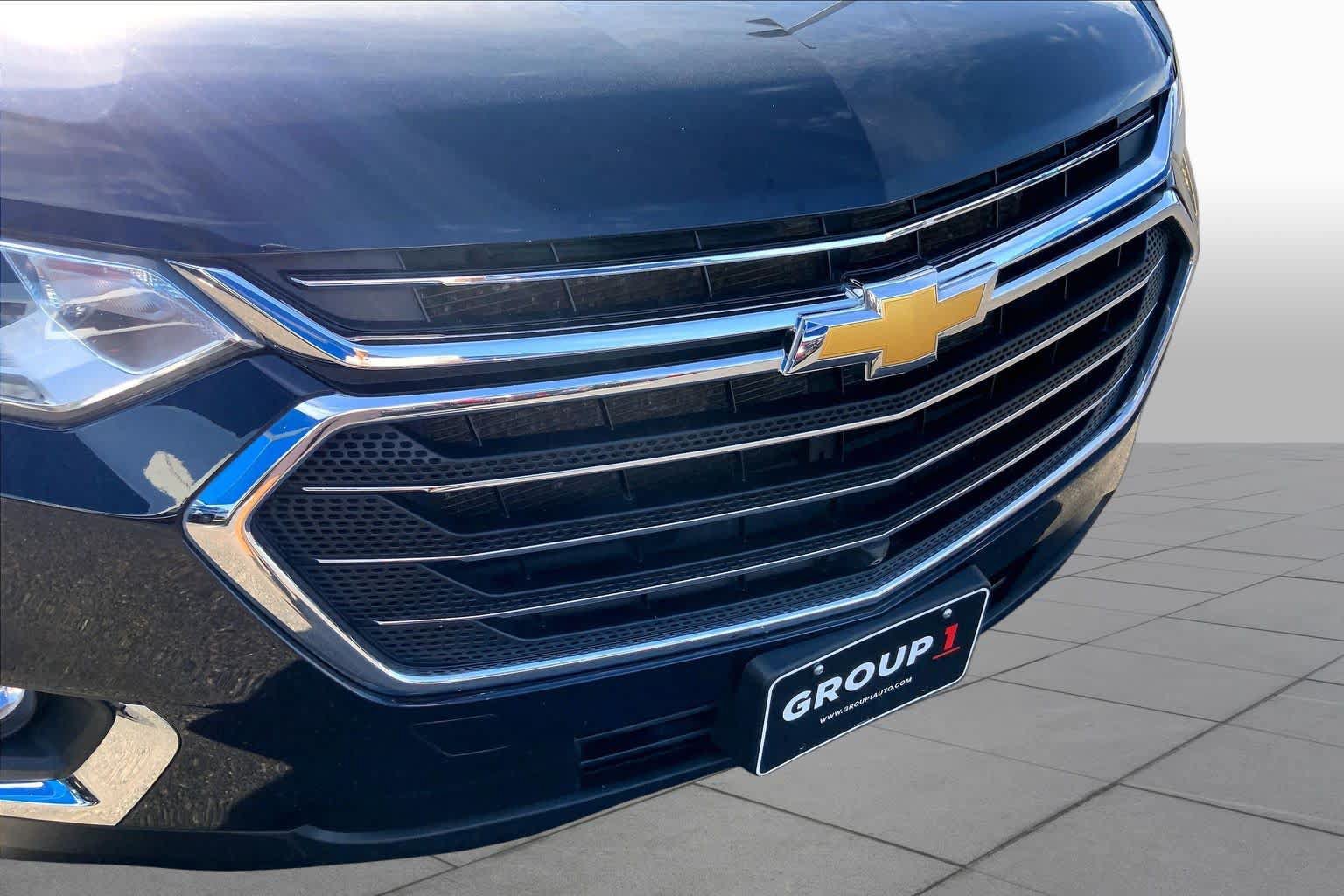 Used 2020 Chevrolet Traverse LT w/ LT Premium Package FWD image 30