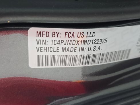 Used 2021 Jeep Cherokee Limited w/ Elite Package image 35