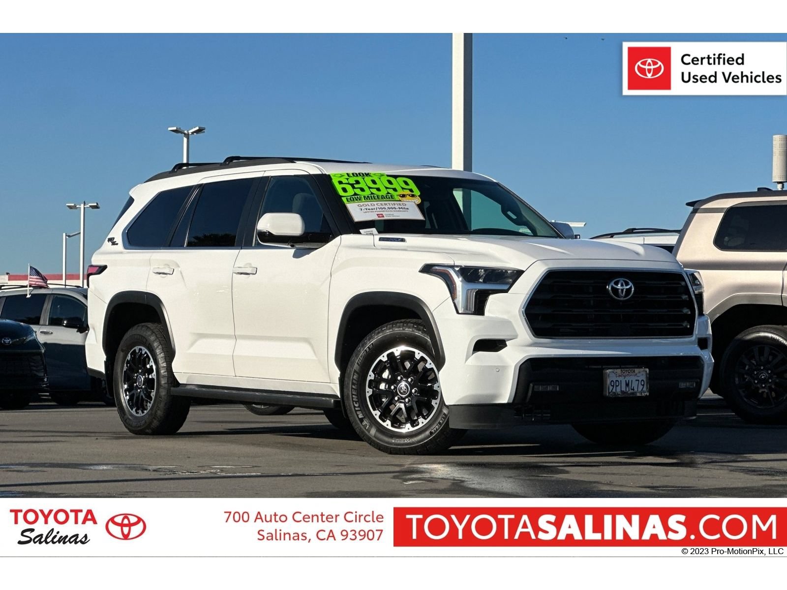 Used 2024 Toyota Sequoia SR5 w/ TRD Off-Road Package AWD/4WD image 1