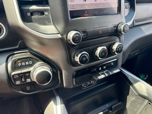 Used 2022 RAM 1500 Big Horn AWD/4WD image 26