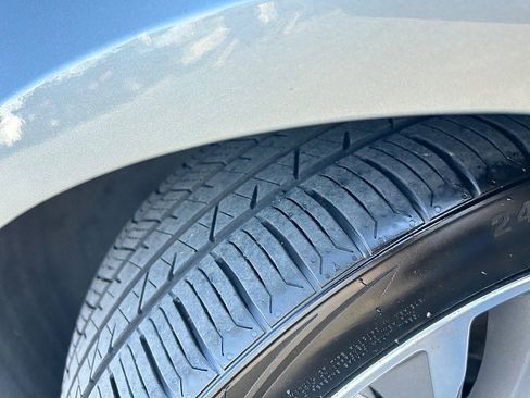 Used 2024 Chevrolet Malibu LT image 13