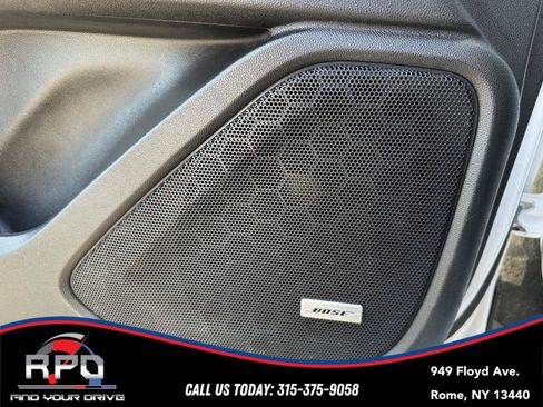 Used 2024 GMC Terrain AT4 w/ GMC Pro Grade Package AWD/4WD image 33