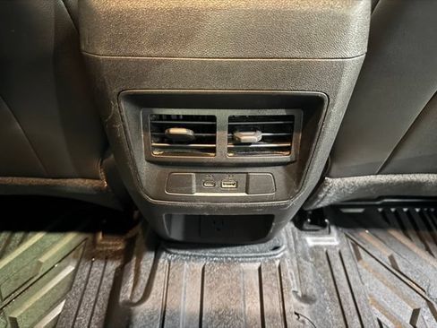 Used 2023 GMC Canyon AT4X AWD/4WD image 16