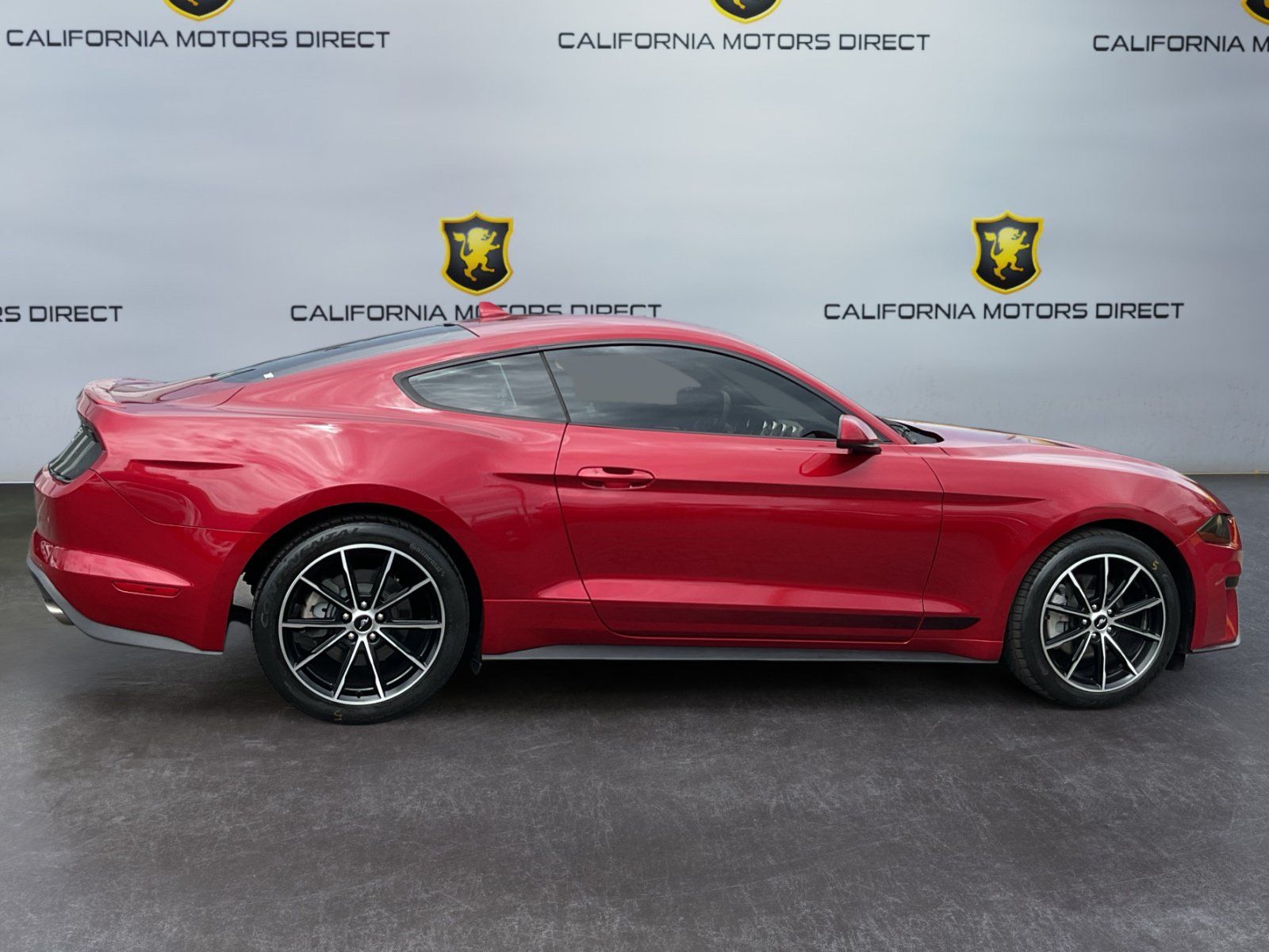 Used 2020 Ford Mustang Coupe w/ Equipment Group 101A RWD image 4
