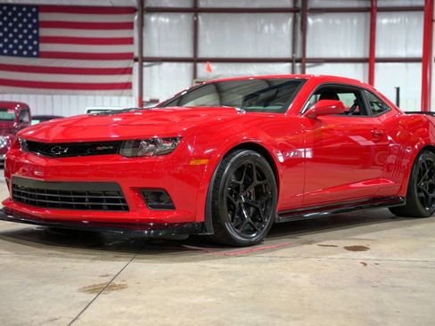 Used 2014 Chevrolet Camaro Z/28 image 1
