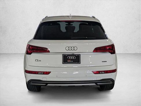 Used 2023 Audi Q5 2.0T Premium Plus w/ Premium Plus Package image 7
