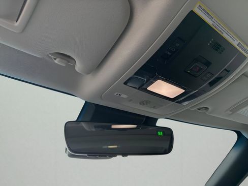 Used 2024 Lexus ES 350 w/ Premium Package image 38