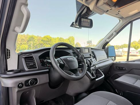 Used 2020 Ford Transit 250 148 High Roof Extended RWD image 16